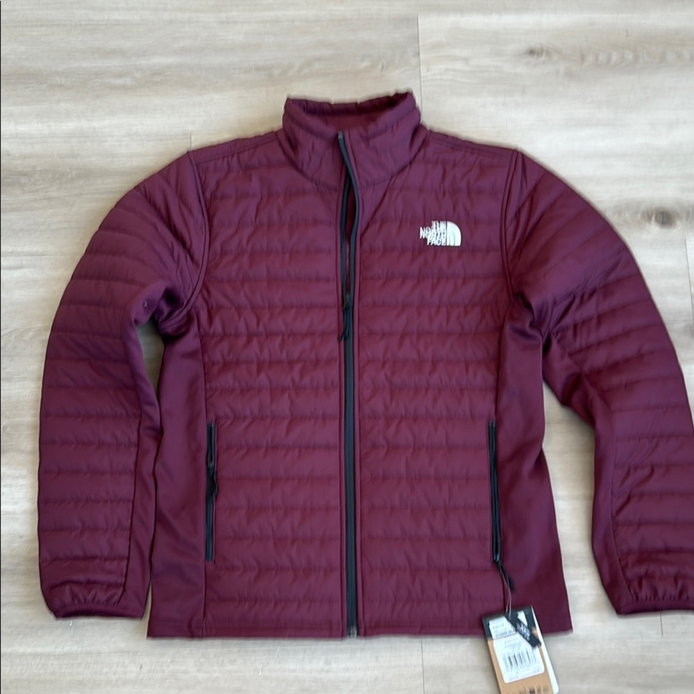 The North Face Men’s Canyonlands Hybrid Jacket color alpin plum